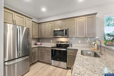 12076 SE Harold St, Portland, OR 97266 - Photo 15