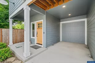 12076 SE Harold St, Portland, OR 97266 - Photo 3