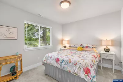 12076 SE Harold St, Portland, OR 97266 - Photo 35