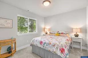 12076 SE Harold St, Portland, OR 97266 - Photo 35