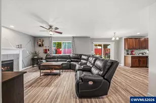 424 SE Derby St, Albany, OR 97322 - Photo 7