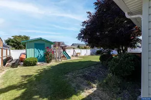 3247 20th Ave SE, Albany, OR 97322 - Photo 43