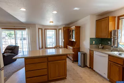3247 20th Av SE, Albany, OR 97322 - Photo 37