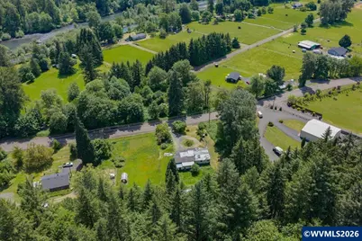 42521 N River Dr, Sweet Home, OR 97386 - Photo 7
