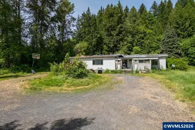 42521 N River Dr, Sweet Home, OR 97386 - Photo 5