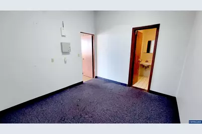 3300 Market St NE #12, Salem, OR 97301 - Photo 5
