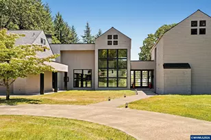 6365 NW Burgundy Dr, Corvallis, OR 97330 - Photo 3