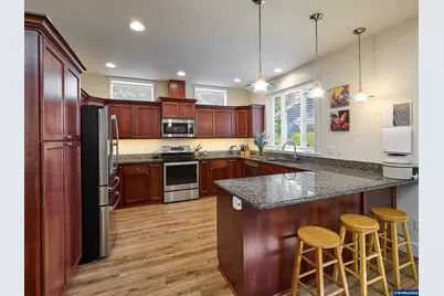 1255 Reserve St, Silverton, OR 97381 - Photo 7