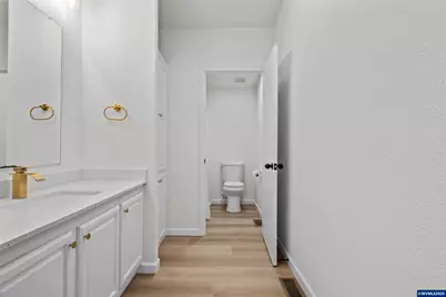 20983 Brentwood Ct NE, Donald, OR 97020 - Photo 11