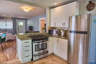 265 Myers St S, Salem, OR 97302 - Photo 9