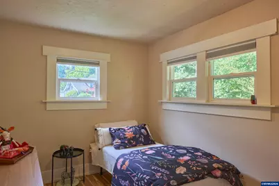 265 Myers St S, Salem, OR 97302 - Photo 13