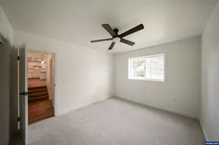 2570 Clay Ct SE, Albany, OR 97322 - Photo 17