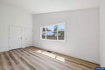 2360 Townsend Wy SE, Salem, OR 97301 - Photo 9