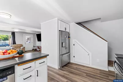 2906 Elmira Rd, Eugene, OR 97402 - Photo 11