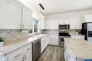 1341 Bent Grass Ct NE, Keizer, OR 97303 - Photo 17