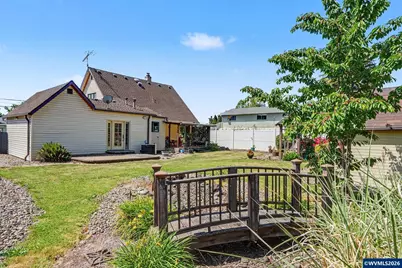 346 SE Hankel St, Dallas, OR 97338 - Photo 33