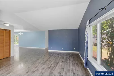 835 Sunflower Ln, Lebanon, OR 97355 - Photo 5