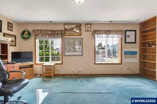 2734 Cindercone Ct SE, Salem, OR 97306 - Photo 35