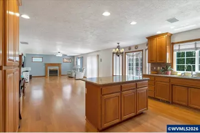 2734 Cindercone Ct SE, Salem, OR 97306 - Photo 17