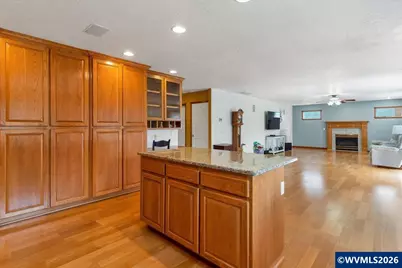 2734 Cindercone Ct SE, Salem, OR 97306 - Photo 21