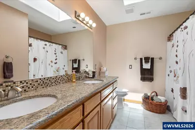 2734 Cindercone Ct SE, Salem, OR 97306 - Photo 29