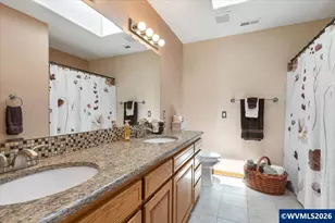2734 Cindercone Ct SE, Salem, OR 97306 - Photo 29