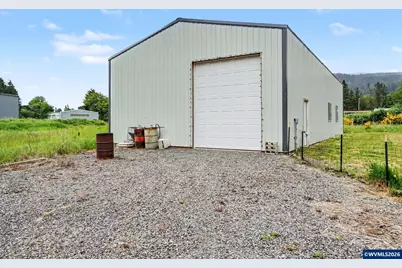 178 19th St, Lyons, OR 97358 - Photo 3