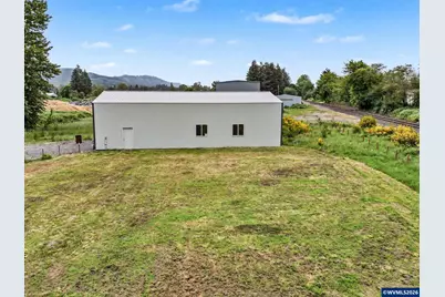 178 19th St, Lyons, OR 97358 - Photo 25