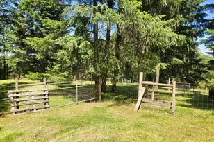 1401 Reuben Boise Rd, Dallas, OR 97338 - Photo 9