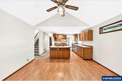 1395 SE 64th Av, Hillsboro, OR 97123 - Photo 11