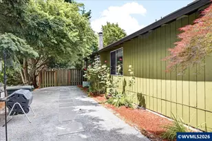 1395 SE 64th Av, Hillsboro, OR 97123 - Photo 37