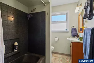 2340 Oak St SE, Albany, OR 97322 - Photo 19