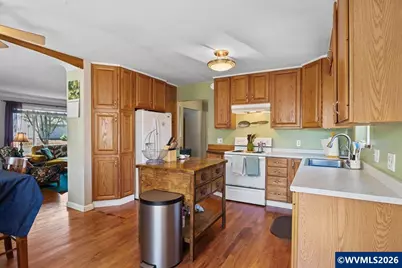 2340 Oak St SE, Albany, OR 97322 - Photo 11