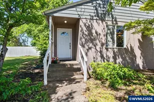 2340 Oak St SE, Albany, OR 97322 - Photo 3