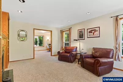 565 Shelokum Dr, Silverton, OR 97381 - Photo 15