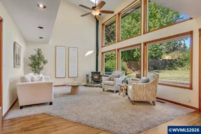 565 Shelokum Dr, Silverton, OR 97381 - Photo 13