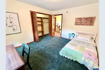 565 Shelokum Dr, Silverton, OR 97381 - Photo 9