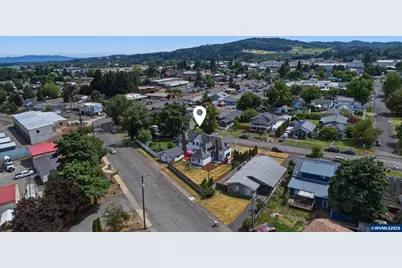 544 SE Court St, Dallas, OR 97338 - Photo 47