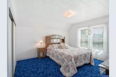 544 SE Court St, Dallas, OR 97338 - Photo 33