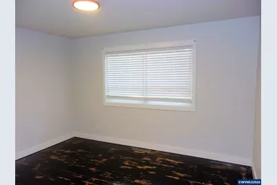 412 SW Fir St, Willamina, OR 97396 - Photo 5