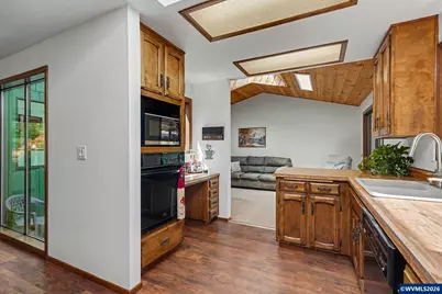 2475 Carleton Wy NE, Salem, OR 97301 - Photo 13