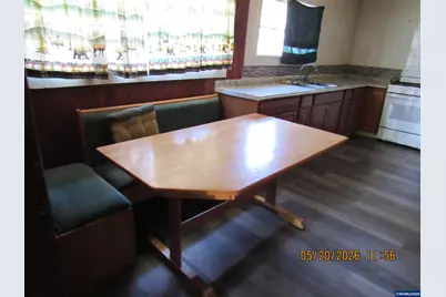 136 Main St, Idanha, OR 97350 - Photo 7