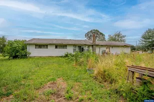 35858 Knox Butte Rd E, Albany, OR 97322 - Photo 21