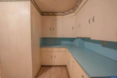 35858 Knox Butte Rd E, Albany, OR 97322 - Photo 11