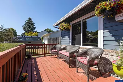 7405 SW 172nd Av, Aloha, OR 97007 - Photo 5