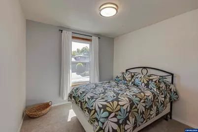 7405 SW 172nd Av, Aloha, OR 97007 - Photo 17