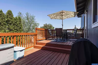 7405 SW 172nd Av, Aloha, OR 97007 - Photo 21
