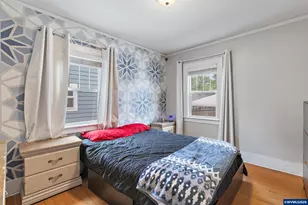 985 Madison St NE, Salem, OR 97301 - Photo 11