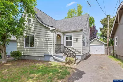985 Madison St NE, Salem, OR 97301 - Photo 1