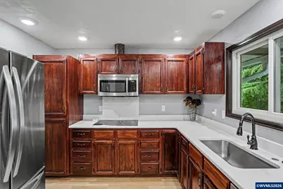 1875 Madrona Av S, Salem, OR 97302 - Photo 7
